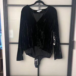 NWT Good American Crushed Velvet Long Sleeve Wrap Bodysuit In Black XXL (5)